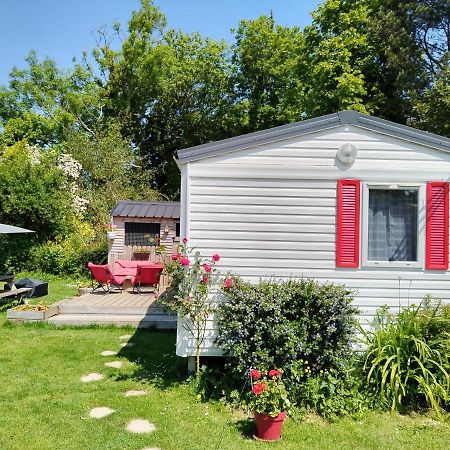 Mobil-Home Coin De Paradis En Cote D'Opale Sur Terrain Prive Et Sa Caravane Hermelinghen Bagian luar foto